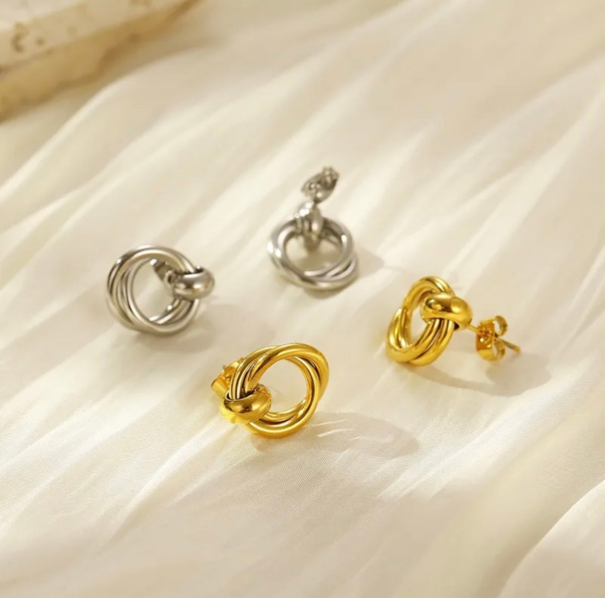 Aretes Daily